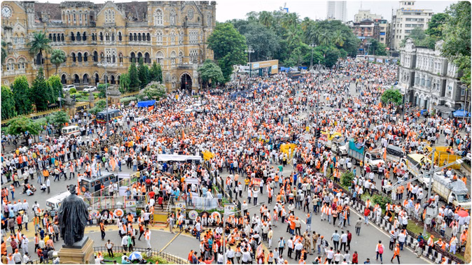 आजाद मैदान: पांच दिन के मराठा आरक्षण आंदोलन में 125 टन से अधिक कचरा जमा