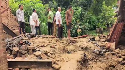 मुजफ्फरनगर: बारिश में ढहा मकान, परिवार दबा, तीन गंभीर घायल