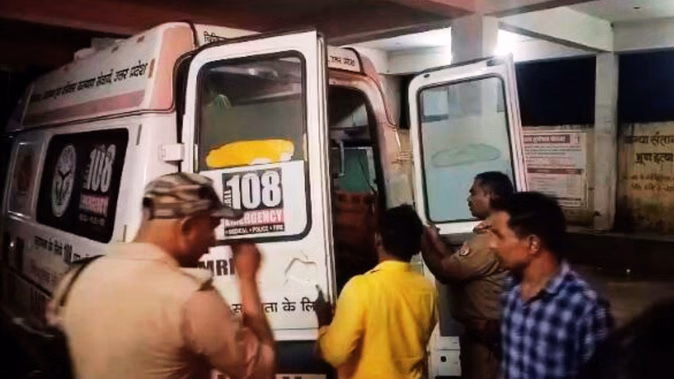भूत-प्रेत के शक में महिला की हत्या, पति गंभीर रूप से घायल