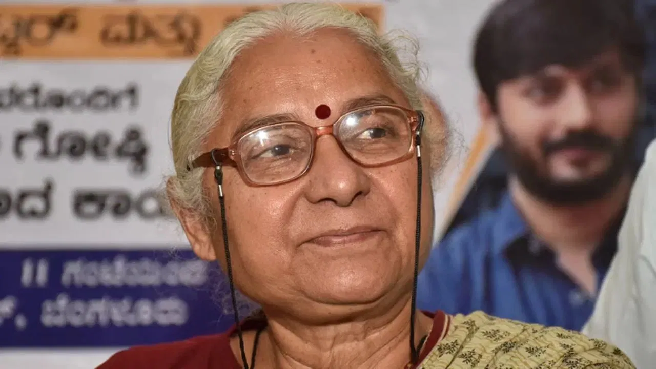 मानहानि मामले में सुप्रीम कोर्ट सख्त, मेधा पाटकर की याचिका पर विचार से किया इनकार