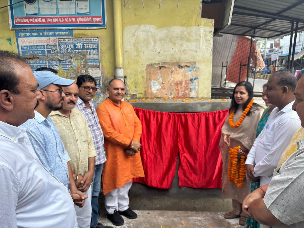 नगर पालिका ने 1.65 करोड़ रुपये में बनवाई दस सड़कें