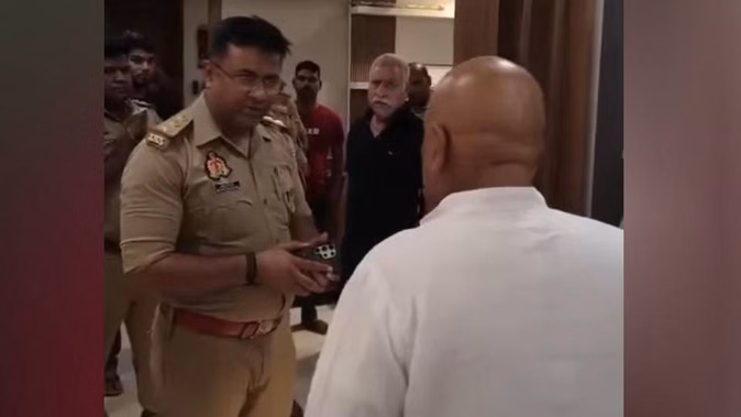 पीएम मोदी के दौरे पर विरोध को टालने की कोशिश, कांग्रेस प्रदेश अध्यक्ष अजय राय नजरबंद