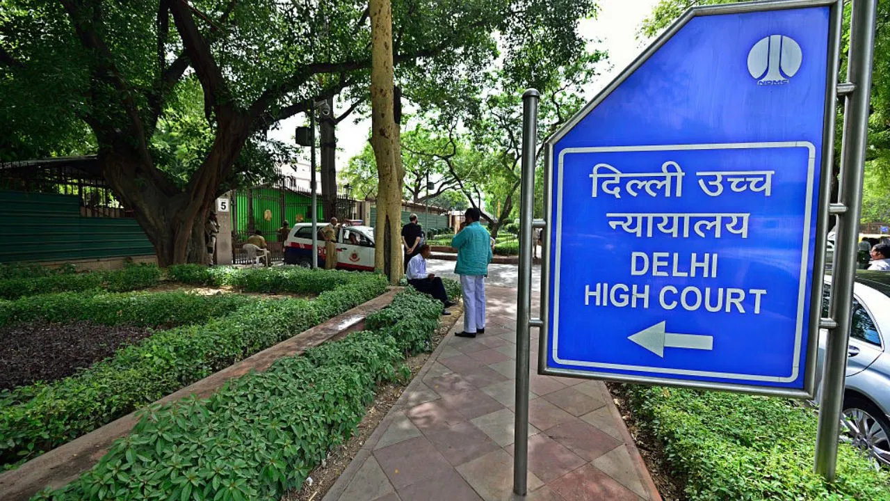 दिल्ली हाईकोर्ट को ईमेल धमकी, बम निरोधक टीम ने की जांच