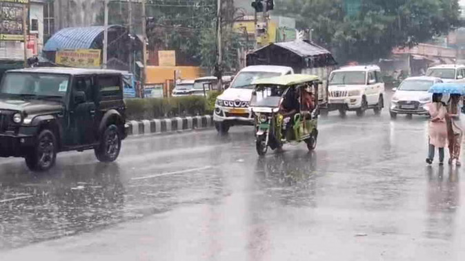 उत्तराखंड में भारी बारिश का अलर्ट, कई जिलों में स्कूल बंद