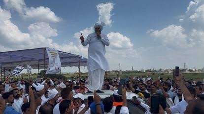 टोल टैक्स विरोध: दिल्ली देहात के ग्रामीणों ने महापंचायत कर दिया अल्टीमेटम