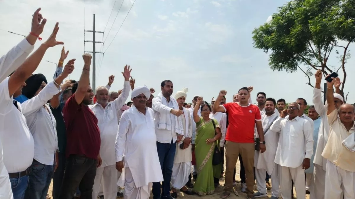दिल्ली देहात में टोल हटाने की मांग तेज, कांग्रेस ने भी आंदोलन को दिया समर्थन