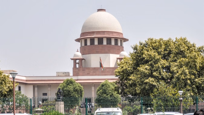 सुप्रीम कोर्ट: महाराष्ट्र में 31 जनवरी 2026 तक स्थानीय निकाय चुनाव कराने का निर्देश