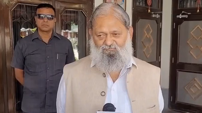 अनिल विज ने राहुल गांधी के ‘जेन-जी’ बयान पर साधा निशाना