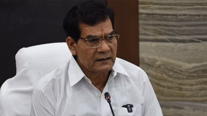 50% से अधिक बिजली चोरी वाले फीडरों को चिन्हित कर लगाए स्मार्ट मीटर: ऊर्जा मंत्री