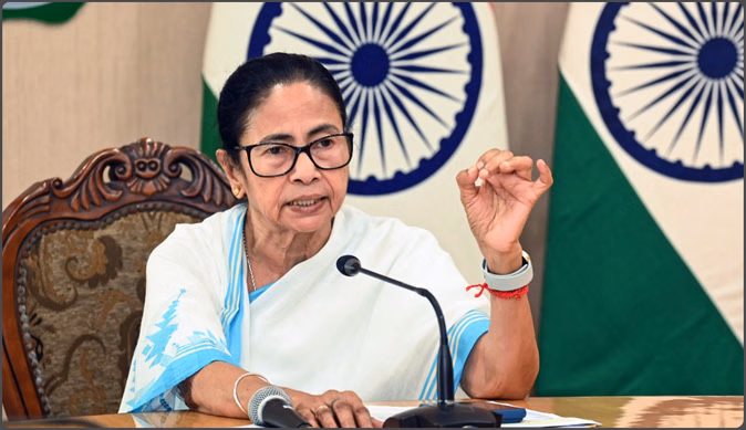 ममता ने बंगाली प्रवासी मजदूरों के उत्पीड़न पर जताई चिंता, बोली- एकता में ही भारत की ताकत