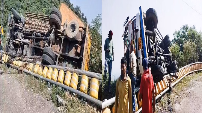 ढलियारा में श्रद्धालुओं का ट्रक पलटा, दो की मौत, 19 घायल