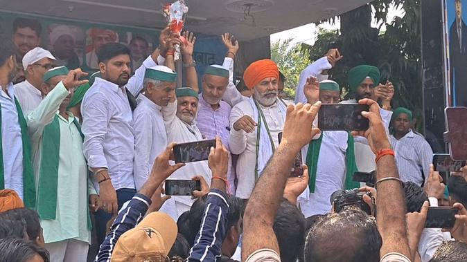 मुरादाबाद में किसान महापंचायत, राकेश टिकैत ने केंद्र और राज्य सरकार पर साधा निशाना