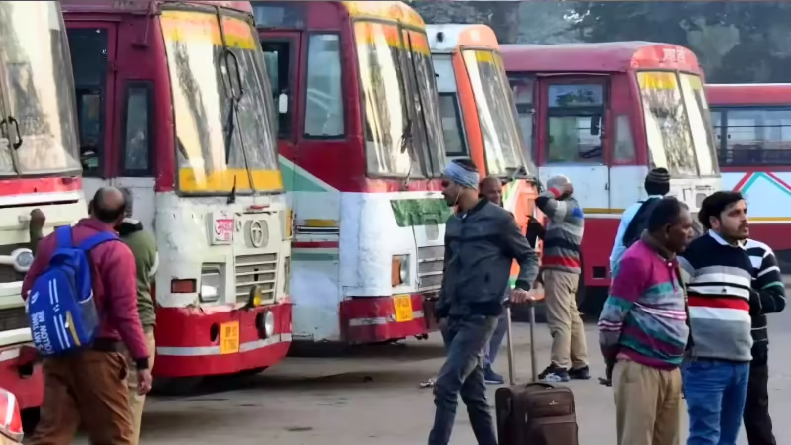 दशहरा-दीवाली पर सड़क मार्ग से सफर आसान, यूपी रोडवेज चलाएगा अतिरिक्त बसें