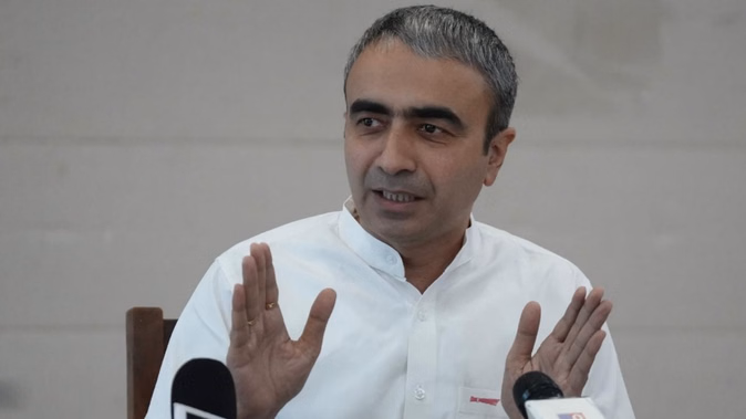 लाडो लक्ष्मी योजना पर विपक्ष ने साधा निशाना, कहा- महिलाओं के साथ किया चुनावी छल