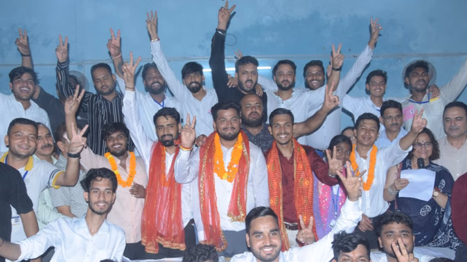 डीएवी पीजी कॉलेज छात्रसंघ चुनाव: एबीवीपी ने अध्यक्ष पद पर 14 साल बाद की वापसी