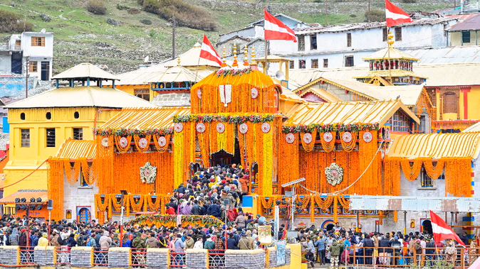 बदरीनाथ मंदिर के कपाट बंद होने की तिथि तय, विजयदशमी पर होगा भव्य आयोजन
