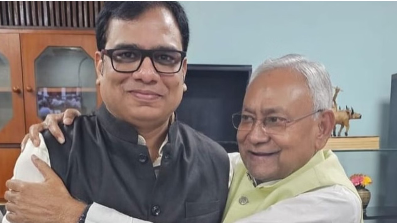 बिहार विधानसभा चुनाव से पहले बड़ा राजनीतिक झटका: जदयू के डॉ. संजीव राजद में हो सकते हैं शामिल