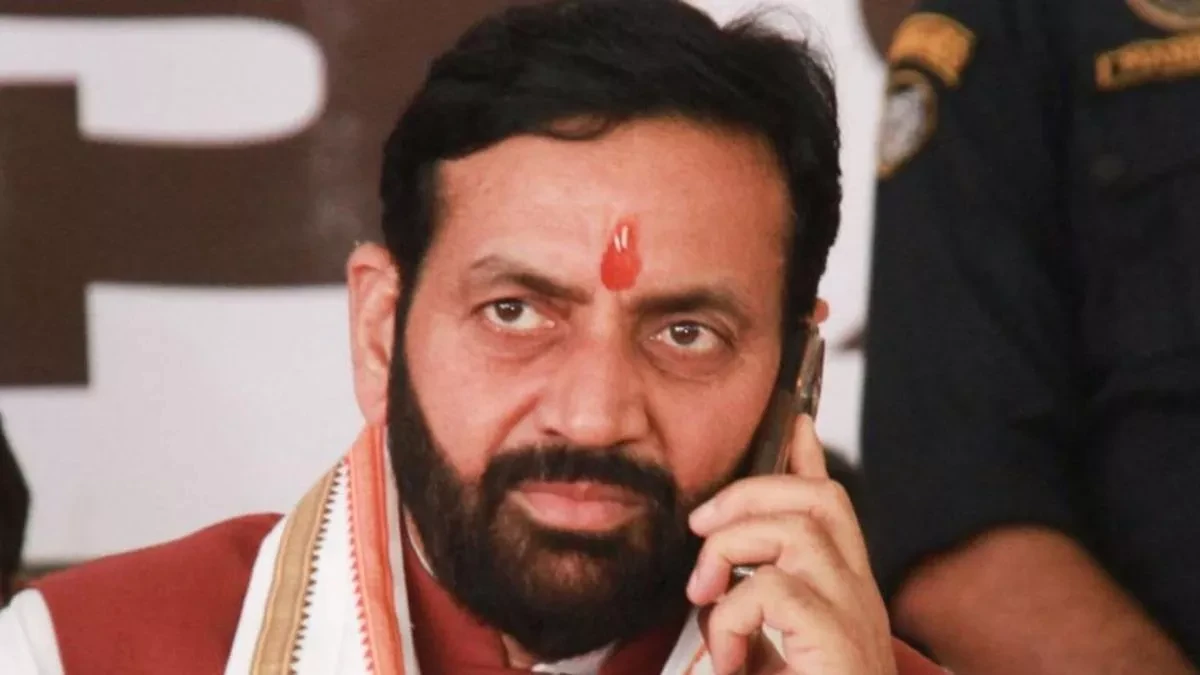 हरियाणा में पराली जलाने पर कड़ी कार्रवाई, 22 किसानों को एमएसपी पर फसल बिक्री से रोका गया