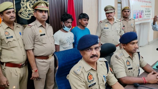 मुरादाबाद में अवैध हथियार बनाने वाली फैक्टरी का भंडाफोड़, दो आरोपी गिरफ्तार