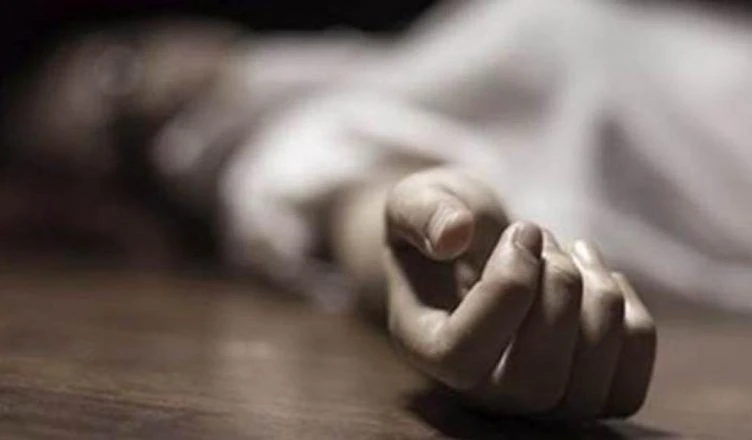 चौपाल का लेंटर गिरने के कारण किसान की मौत