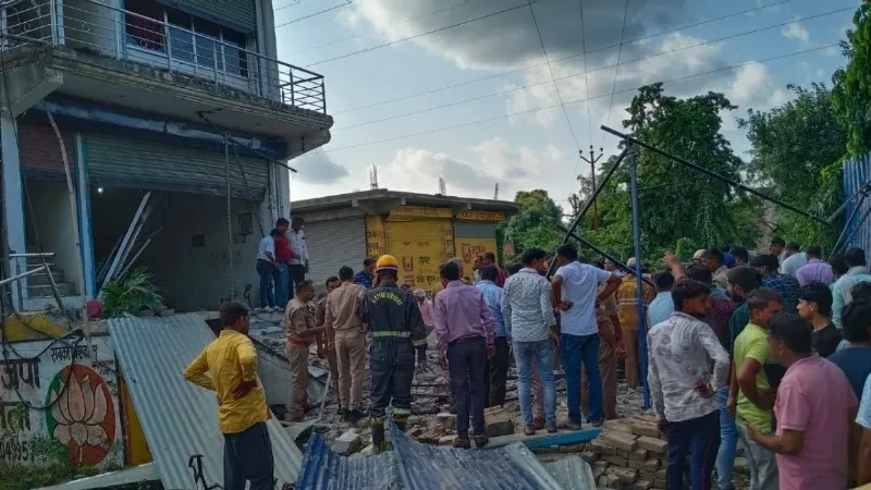 फर्रुखाबाद: कोचिंग सेंटर में जोरदार धमाका, दो की मौत, कई छात्र घायल; जांच में जुटी टीमें