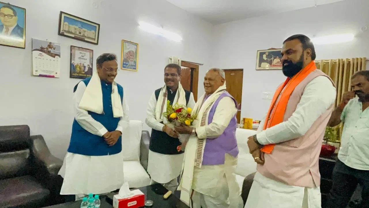 बिहार  चुनाव से पहले एनडीए में सीट बंटवारे को लेकर बीजेपी और HAM की बैठक