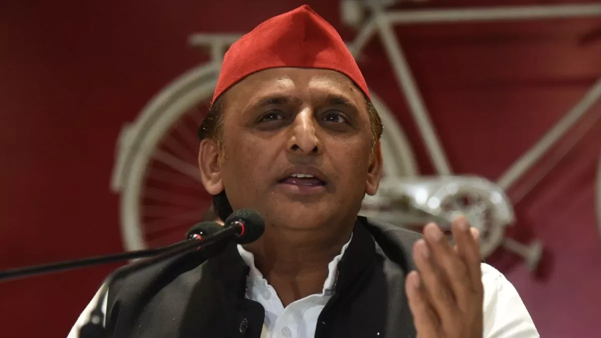 मुरादाबाद में सपा कार्यालय खाली कराने पहुंचा प्रशासन, चार दिन की मिली मोहलत