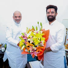 अमित शाह की पहल से चिराग शांत, सीट बंटवारे पर बातचीत फिर शुरू
