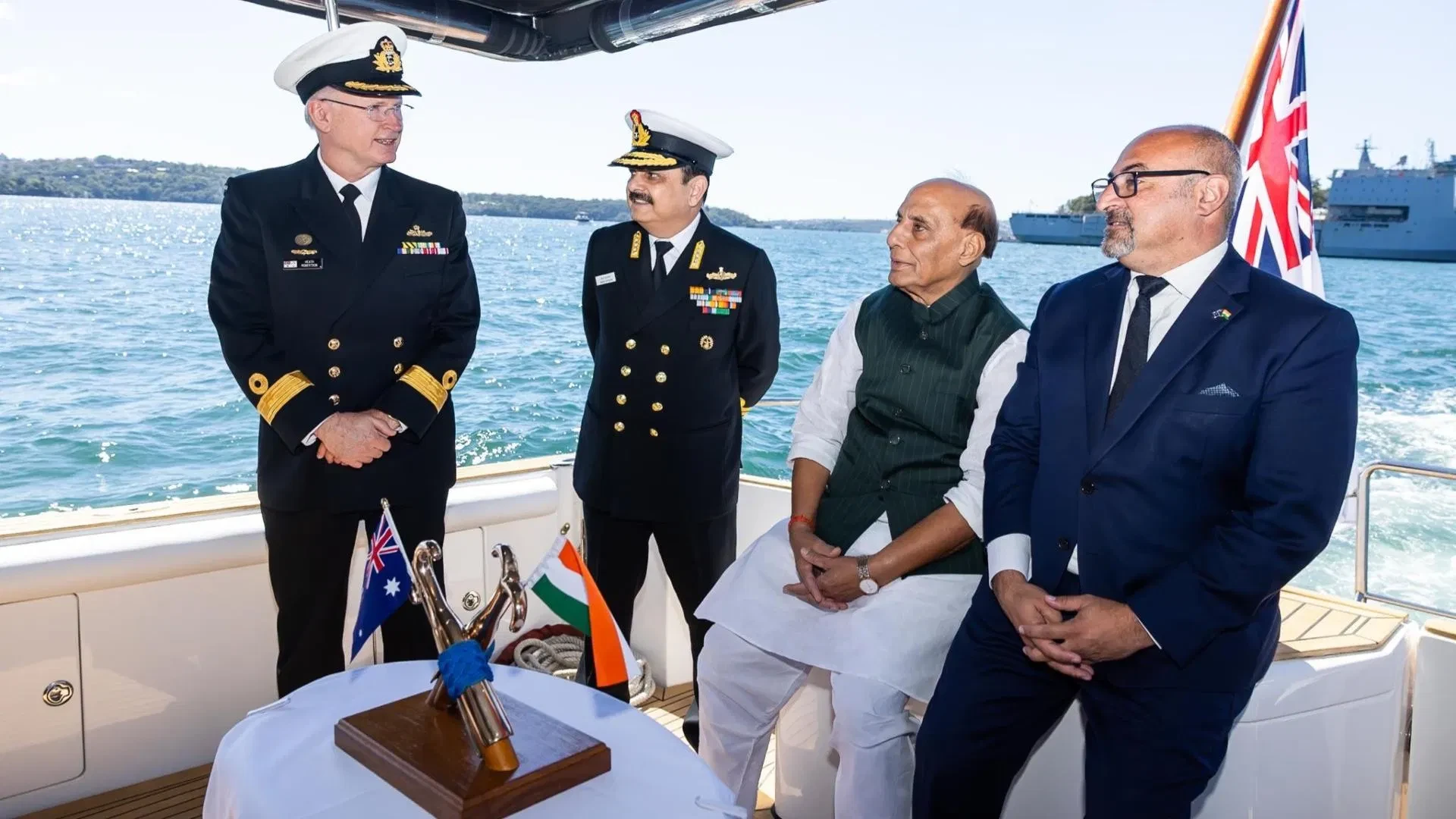 भारत-ऑस्ट्रेलिया रक्षा सहयोग मजबूत, राजनाथ सिंह ने सिडनी में की द्विपक्षीय बैठक