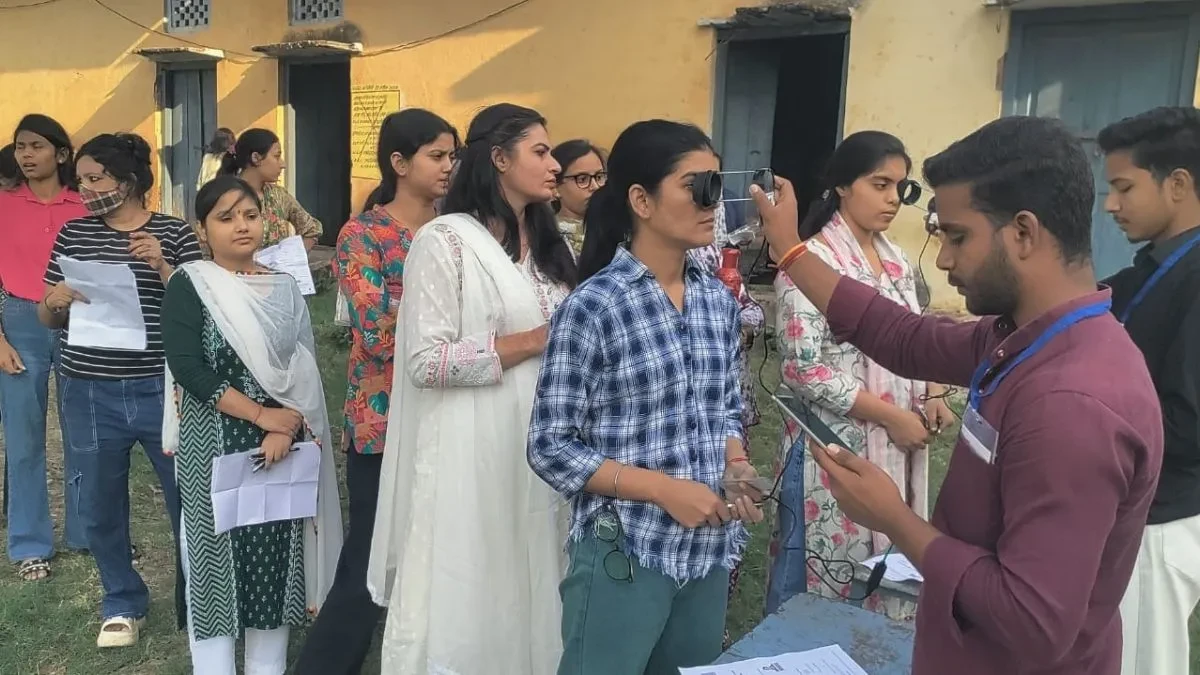 यूपी में पीसीएस-2025 प्रारंभिक परीक्षा शुरू, प्रदेशभर में सख्त सुरक्षा और हाईटेक निगरानी