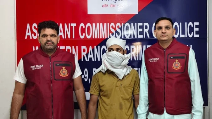 दिल्ली पुलिस ने गिरफ्तार किया फरार बैंक लुटेरा, एमएससी और एम.फिल. पास था आरोपी युवक