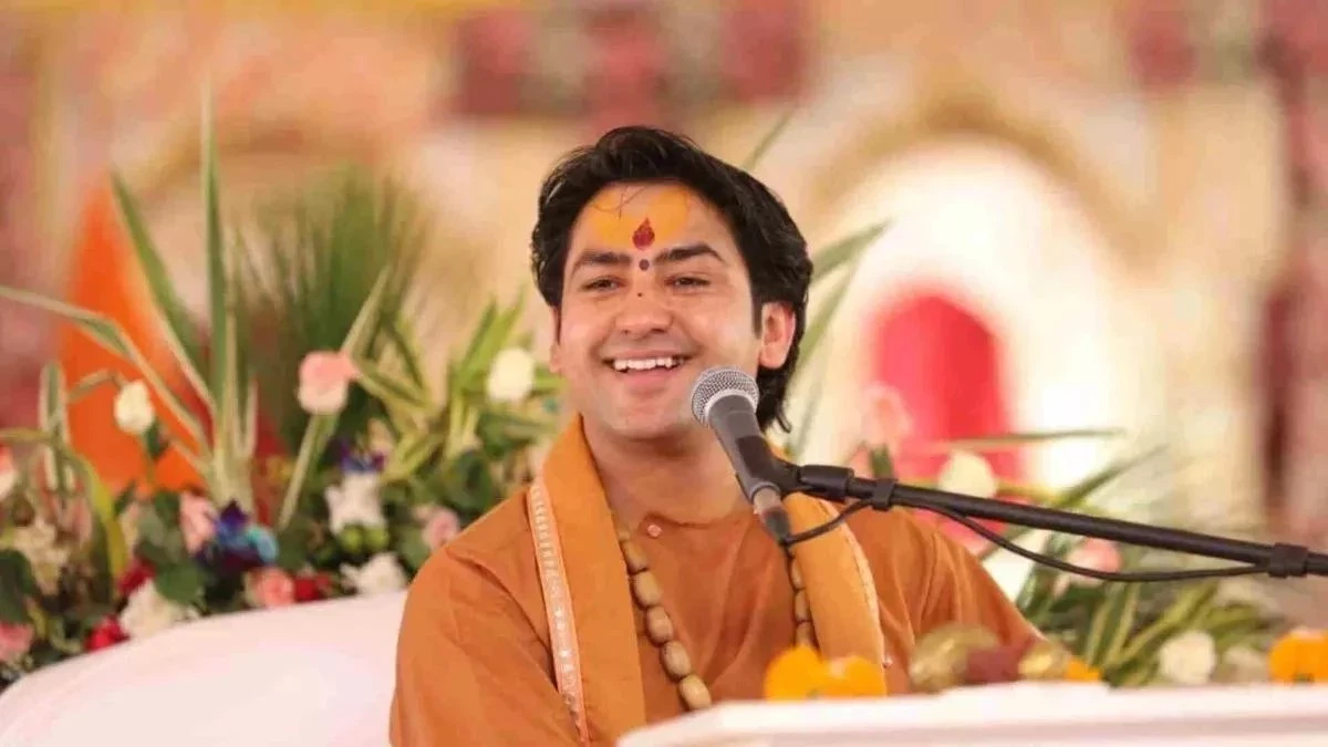'आई लव मोहम्मद' से हमें गुरेज नहीं तो 'आई लव महादेव' से आपको भी दिक्कत न हो: धीरेंद्र शास्त्री