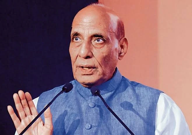 रक्षा मंत्री राजनाथ सिंह ने पूर्व सैनिकों को दिया बड़ा दिवाली गिफ्ट, हर महीने मिलेंगे 8 हजार रुपए