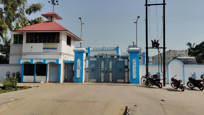 संभल: मीट कारोबारी हाजी इमरान और हाजी इरफान के घर और फैक्टरी में 86 घंटे तक छानबीन