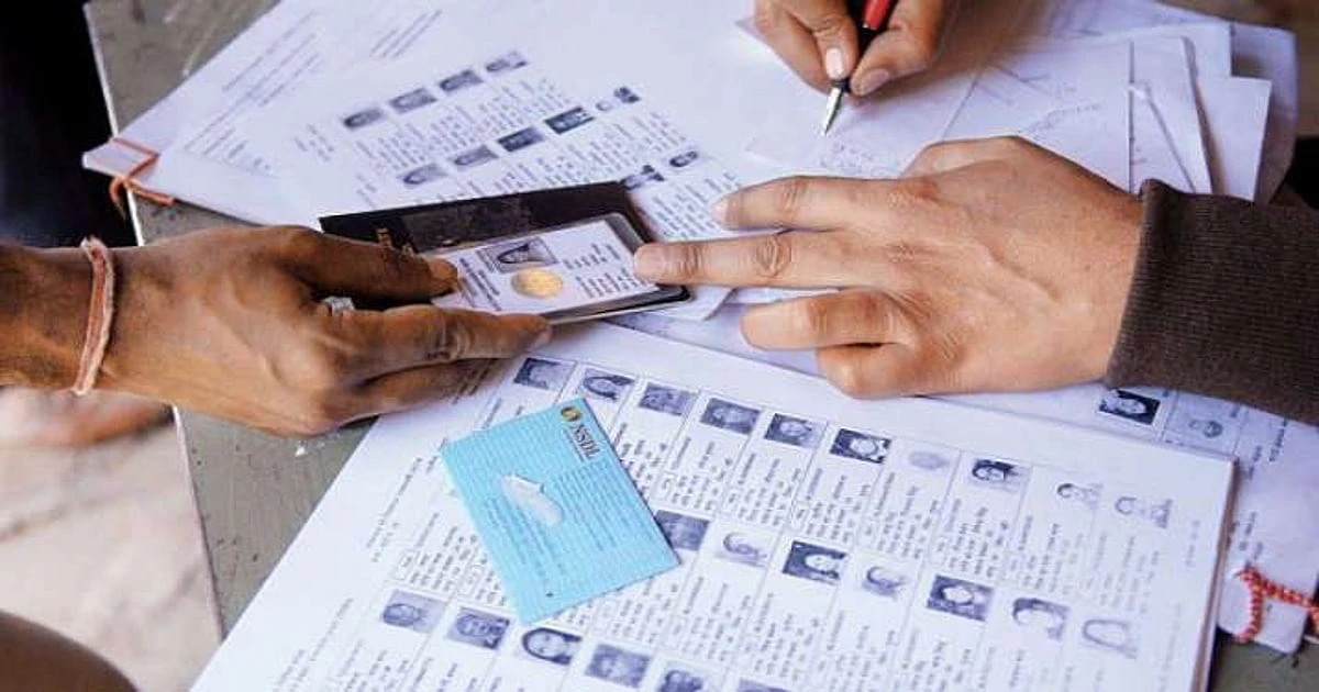 बंगाल: चुनाव ड्यूटी का पालन न करने पर 1,000 से अधिक बीएलओ को नोटिस