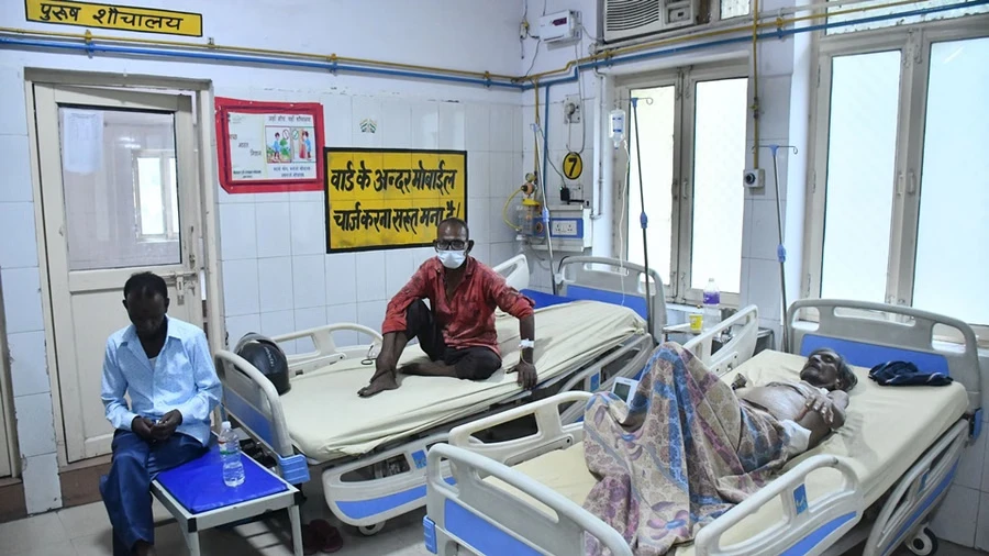 मुरादाबाद में सांस के मरीजों की संख्या बढ़ी, दिवाली के बाद प्रदूषण पर उठे सवाल