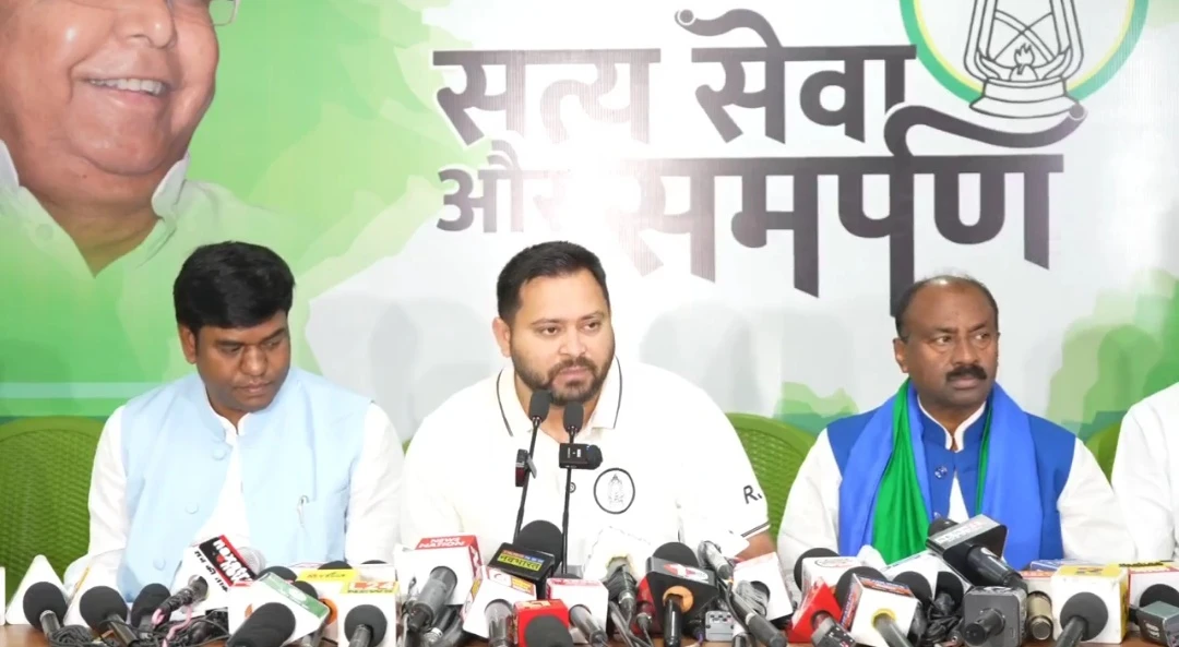 चुनाव जीते तो पंचायत प्रतिनिधियों को देंगे पेंशन, दोगुना मानदेय और 50 लाख बीमा: तेजस्वी यादव