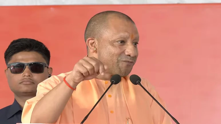 सीएम योगी ने बदला मुस्तफाबाद का नाम, अब कहलाएगा ‘कबीरधाम’