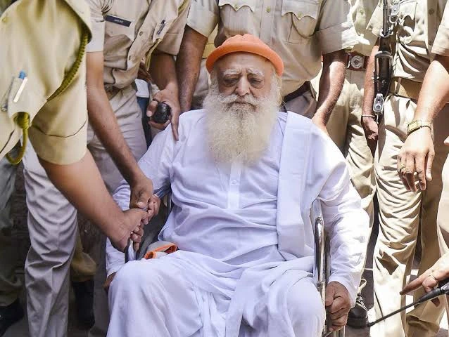 आसाराम को जोधपुर हाईकोर्ट से राहत, बीमारी के आधार पर मिली जमानत