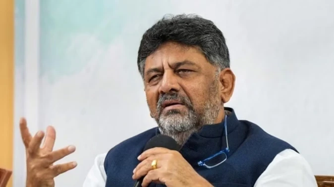 ‘नवंबर क्रांति’ की चर्चाओं पर डीके शिवकुमार की सलाह, बोले- अफवाहों से खुद को तनाव में न डालें