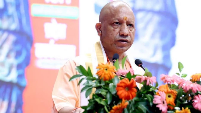 योगी सरकार की बड़ी पहल: बीडा बनेगा बुंदेलखंड का औद्योगिक हब, दिसंबर तक पूरा होगा गंगा एक्सप्रेसवे