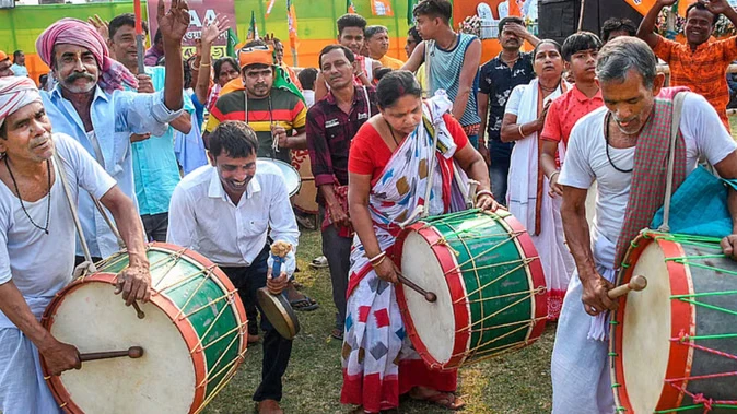 एसआईआर प्रक्रिया से बंगाल के मतुआ समुदाय में बेचैनी, वोट अधिकार छिनने की आशंका
