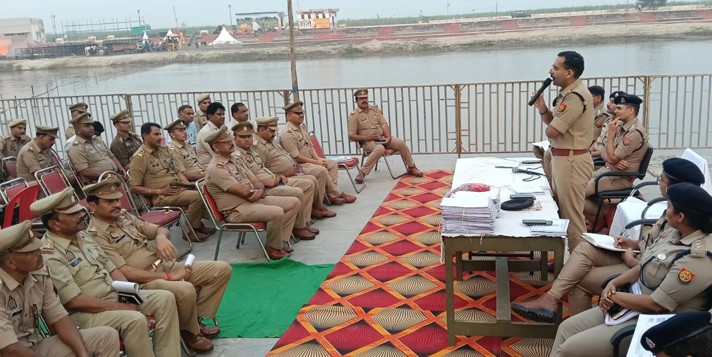 शुकतीर्थ में 900 पुलिसकर्मी करेंगे कार्तिक गंगा स्नान मेले की सुरक्षा