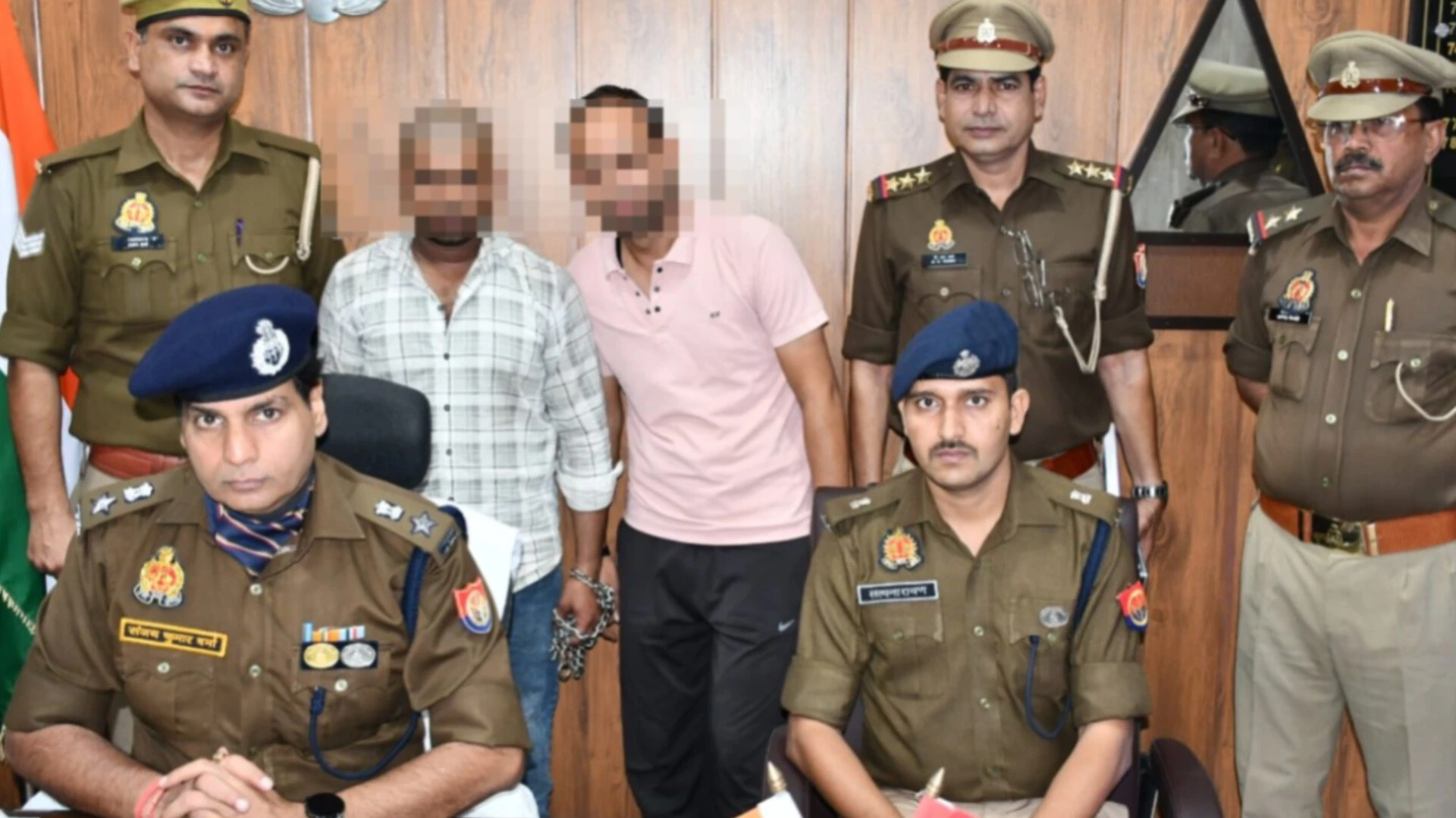 मुजफ्फरनगर: ट्रैफिक पुलिसकर्मी से मारपीट करने वाले दो आरोपी गिरफ्तार, एक फरार