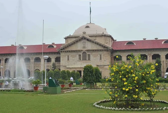 इलाहाबाद हाईकोर्ट ने लंबित आपराधिक मामले में 10 साल के पासपोर्ट की मांग खारिज की