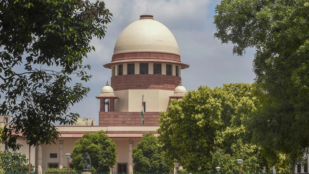 सुप्रीम कोर्ट का ऐतिहासिक फैसला: गिरफ्तारी का कारण अब लिखित रूप में बताना होगा जरूरी