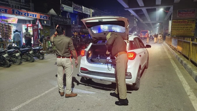 दिल्ली धमाके के बाद यूपी में हाई अलर्ट, राम मंदिर की सुरक्षा बढ़ाई गई
