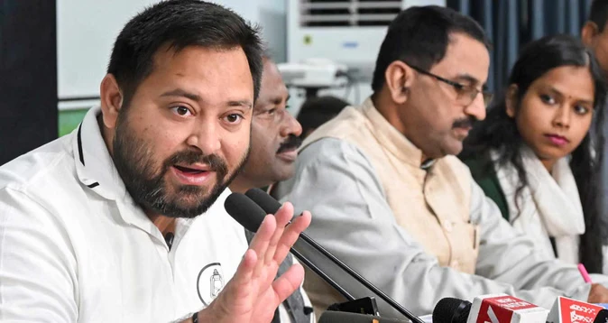 'बिहार में बदलाव तय है', तेजस्वी यादव ने कहा- 14 नवंबर को लूंगा मुख्यमंत्री पद की शपथ