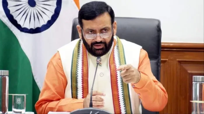 सीएम सैनी ने लापरवाह अधिकारियों और ठेकेदारों के खिलाफ कार्रवाई के दिए निर्देश