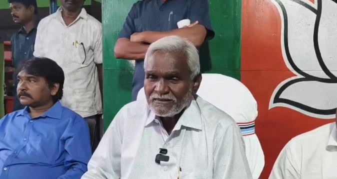 '25 साल बाद भी आदिवासियों को नहीं मिला पूरा हक', चंपई सोरेन का दावा